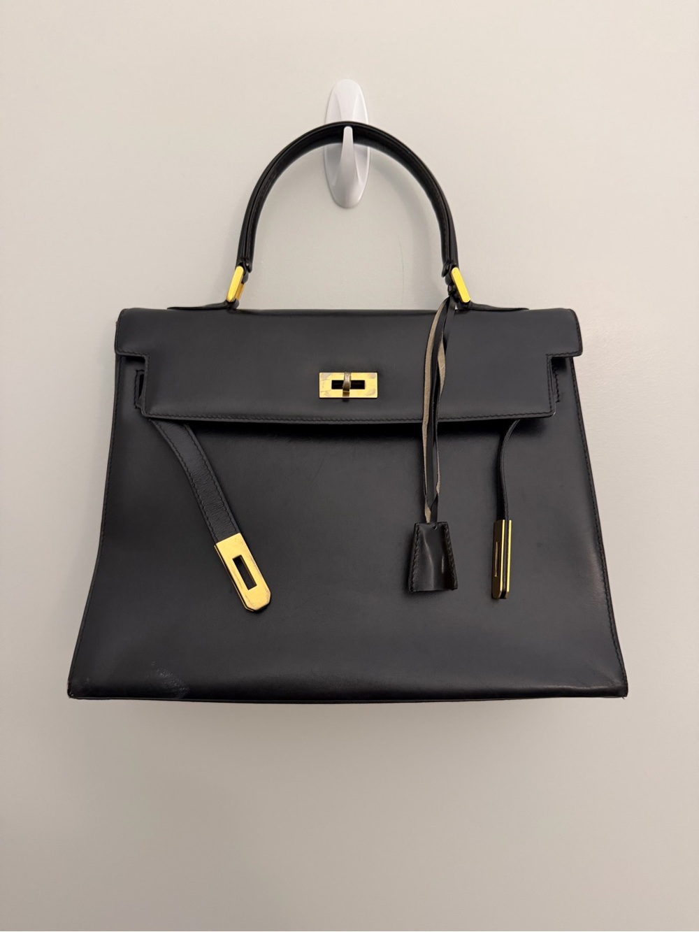 Vintage Bally Black Kelly bag Top-Handle Satchel with gold hardware - Picture 13 of 13